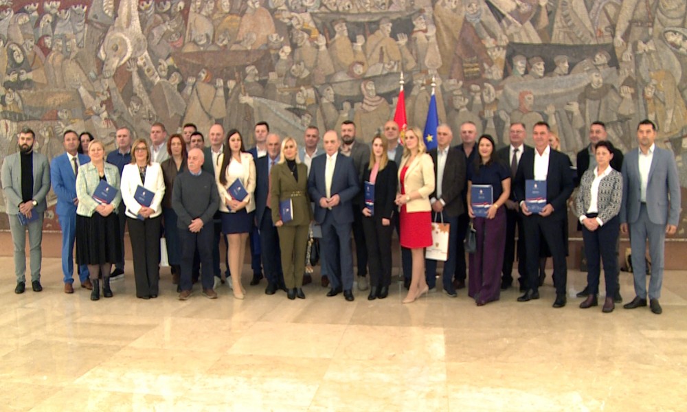 Novi zamah za sela: Potpisani ugovori za opremanje Domova kulture