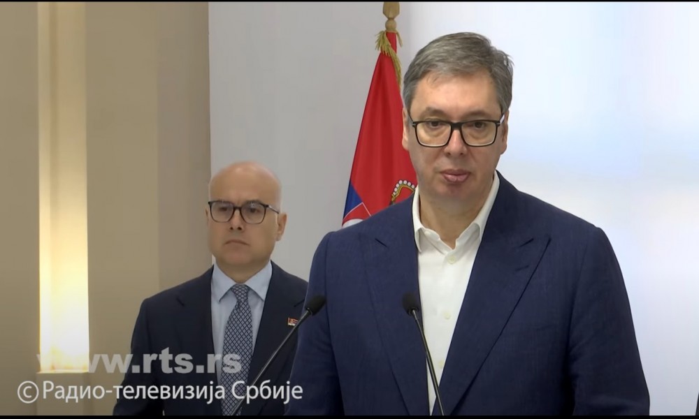 Vučić: Pojačana dejstva vazduhoplova sa i bez posade u okruženju sa izviđačkim namerama - bez prelaženja granice Srbije, moramo da imamo jaku Vojsku