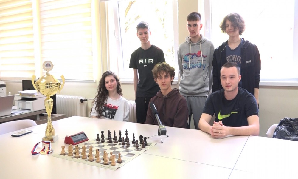 Požarevačka gimnazija šampion Srbije u šahu
