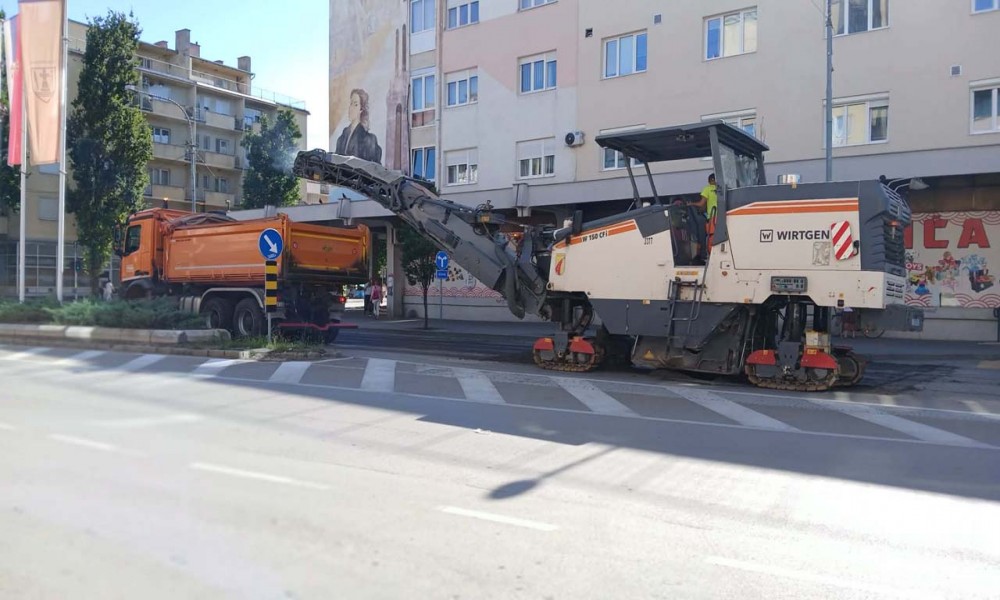 Prošireni radovi na centralnoj raskrsnici u Požarevcu, menja se režim saobraćaja