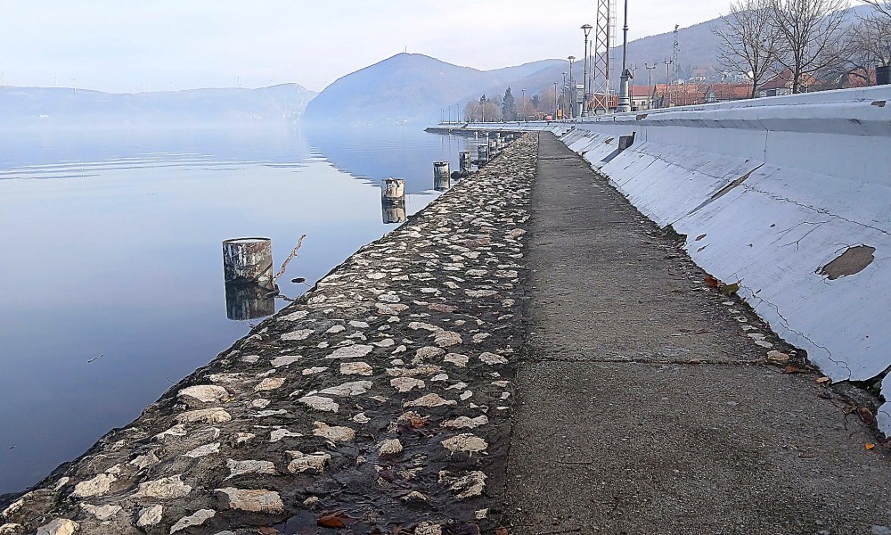 Akcija uređenja priobalja Dunava u Golupcu uoči Međunarodnog dana reka