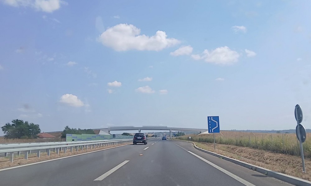 Više od 26 miliona vozila prošlo srpskim autoputevima tokom leta